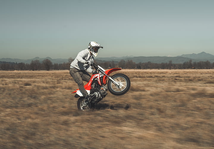 mitas-banner_motorcycle-off-road_pit_cross_720x500px