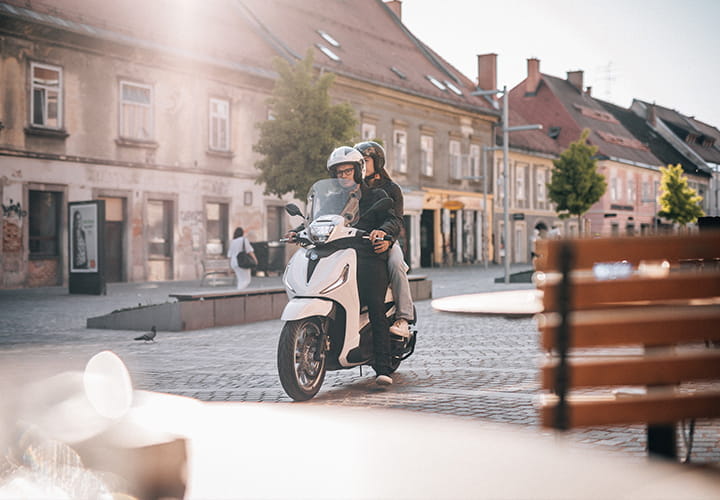 mitas-banner_motorcycle-scooter_commuting_720x500px